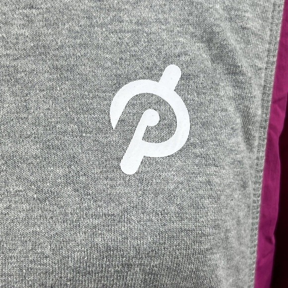 Peloton Chic Fabric Mix Pullover Sweatshirt Size XS Gray Fuschia Pink - Picture 5 of 14